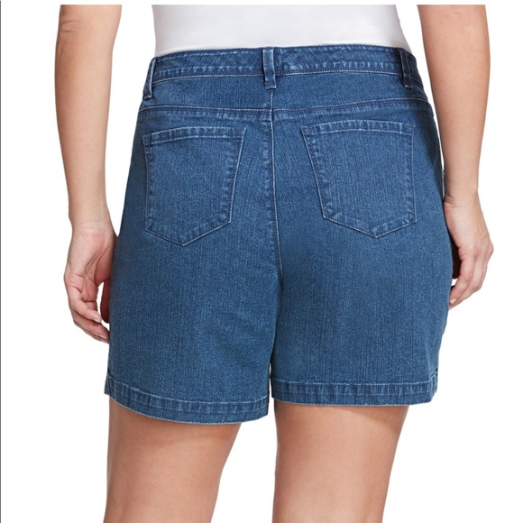 Plus Size GLORIA VANDERBILT Bermuda Jean Shorts - Picture 7 of 7